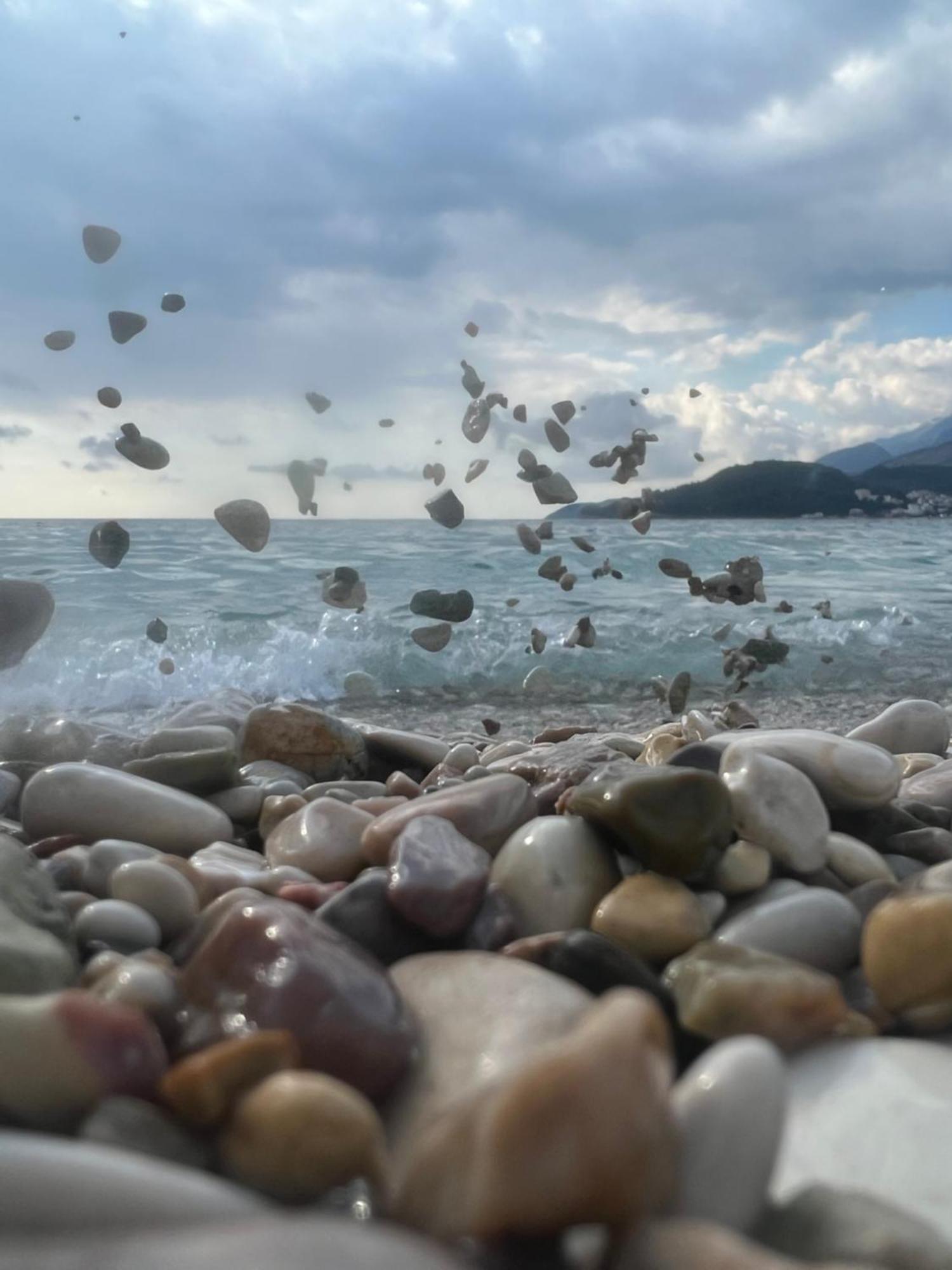 Potami Seashell Hotel Himare Ngoại thất bức ảnh